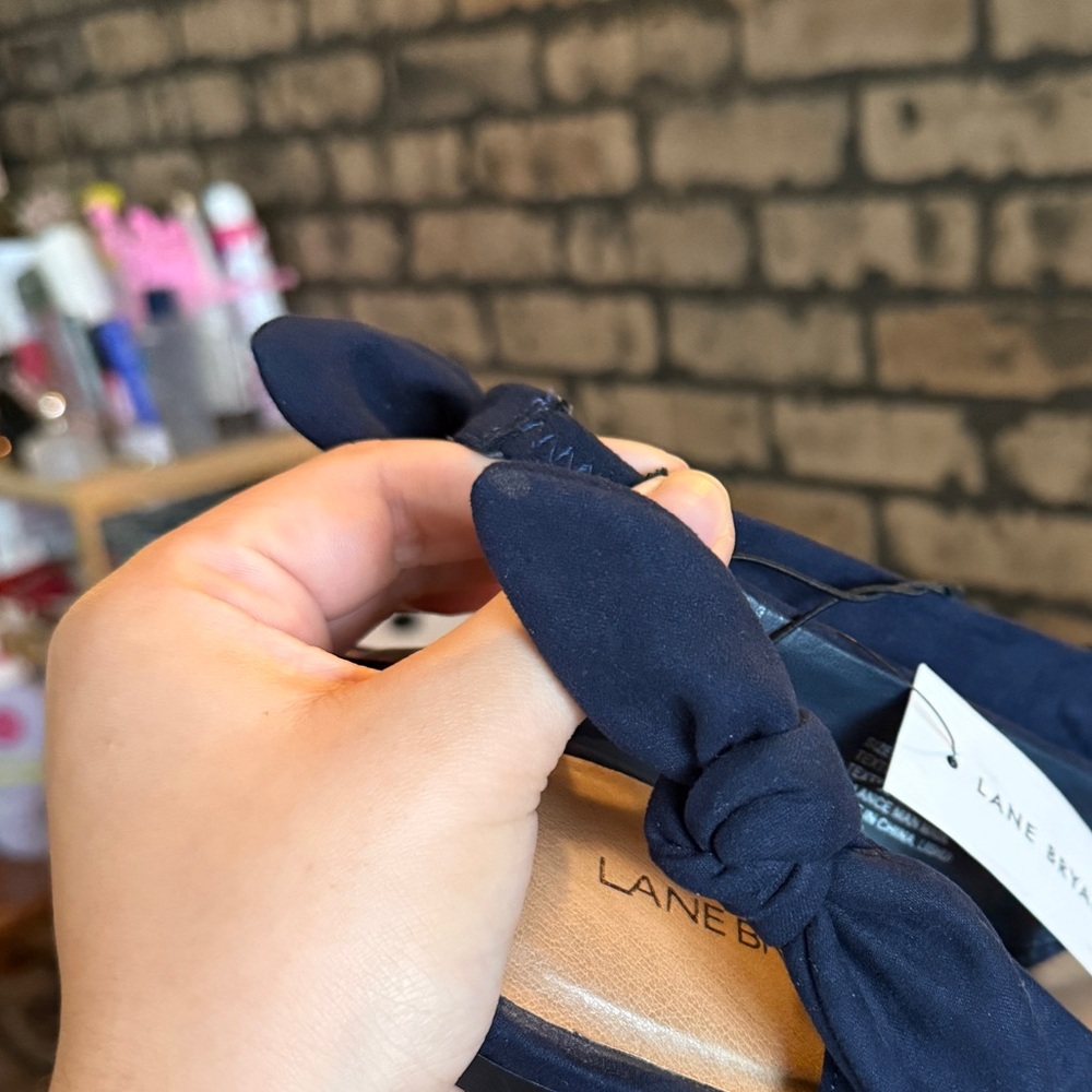 NWT Lane Bryant Blue Faux Suede Slingback Bow Flats Wide Width Size 7W - Picture 5 of 5